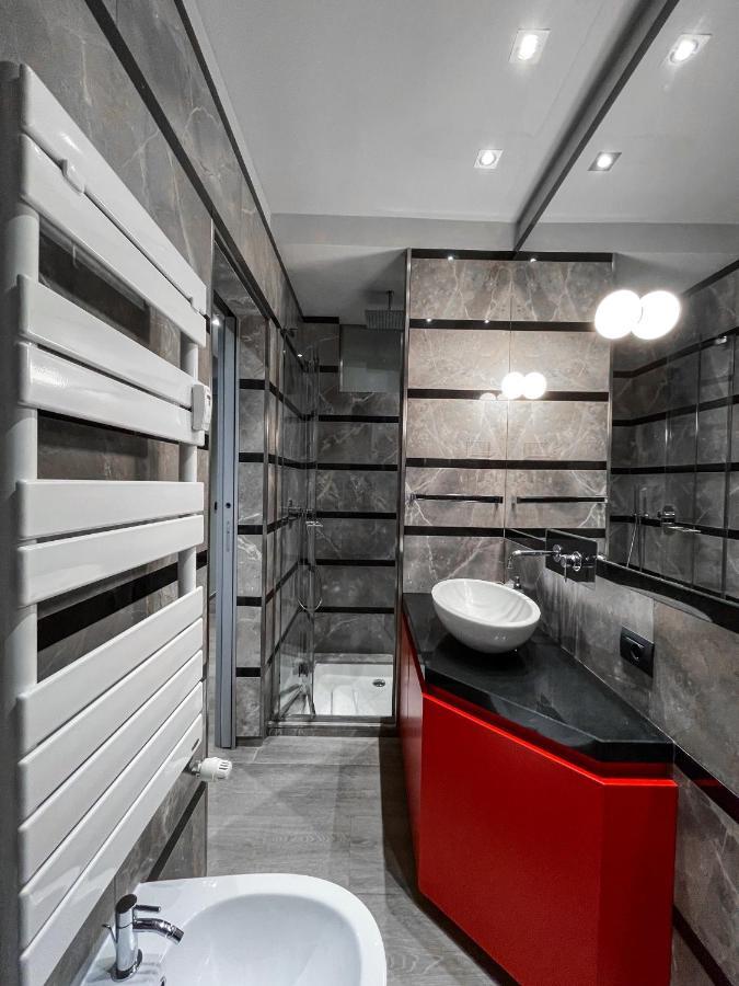 Апартаменты Bubi House Moscova Милан Экстерьер фото